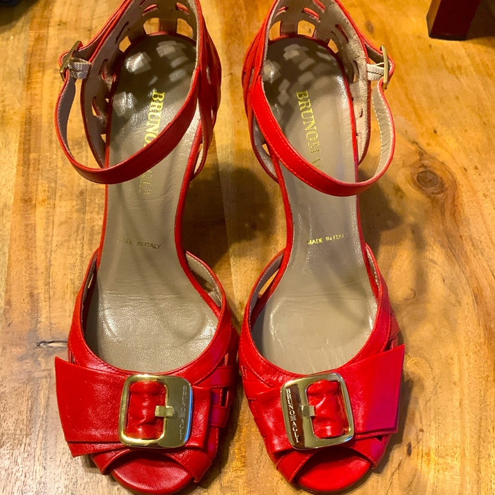 adorable Bruno Magli red leather heels size 38